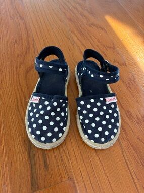 Cienta Polka Dot Espadrilles